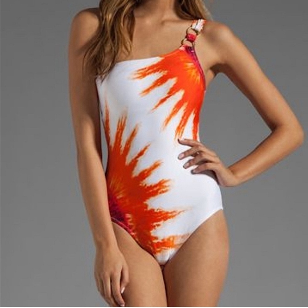 TRINA TURK One-Shoulder One-Piece Swimsuit Sunburst Tie-Dye
Bold Colorful 12 - Picture 7 of 9